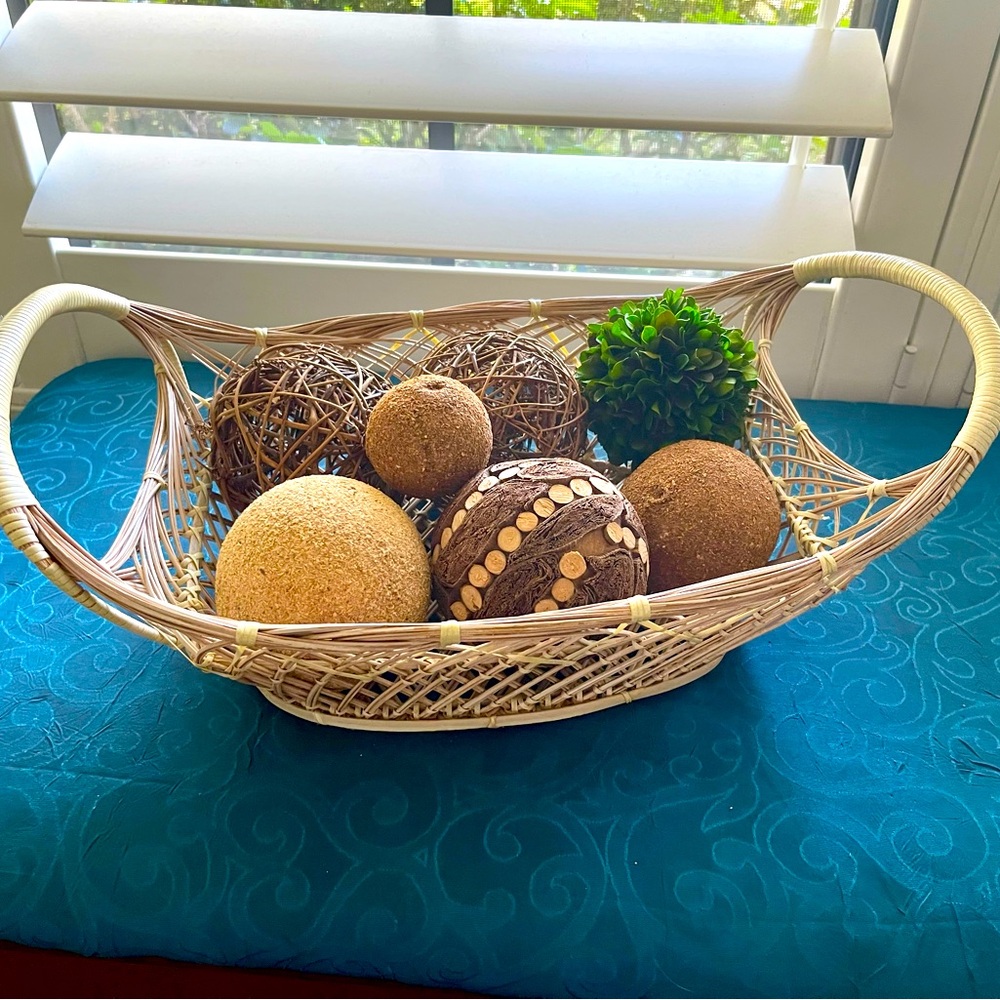 Lovely 17” Wicker Basket with Natural Decorative Balls